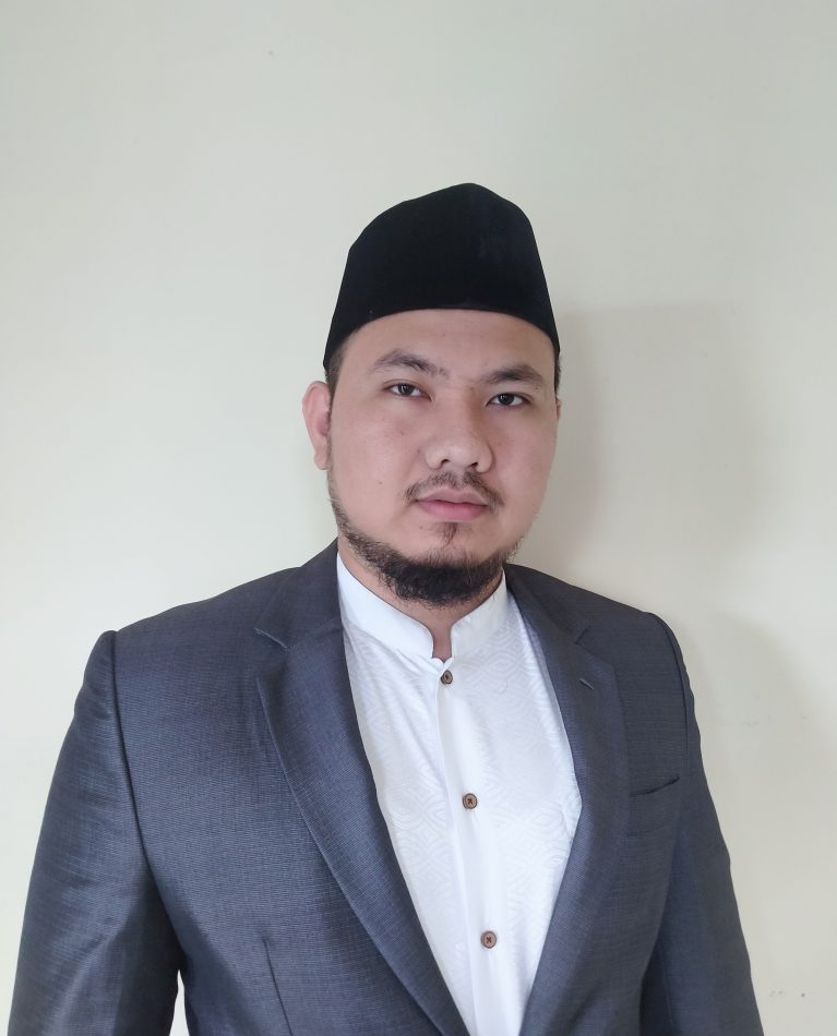 Muhammad Taufik Hudaya, DBA, S.Ag, ME.